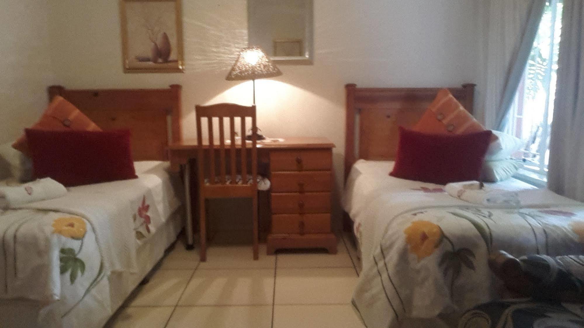 Harmony Guesthouse 넬스프리트 외부 사진
